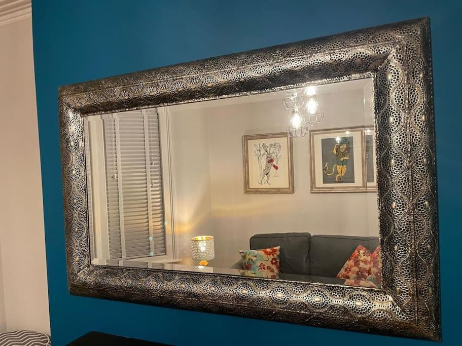 Gloucester Rd 2 Mins Away - Fab, New, Trendy House * Bristol