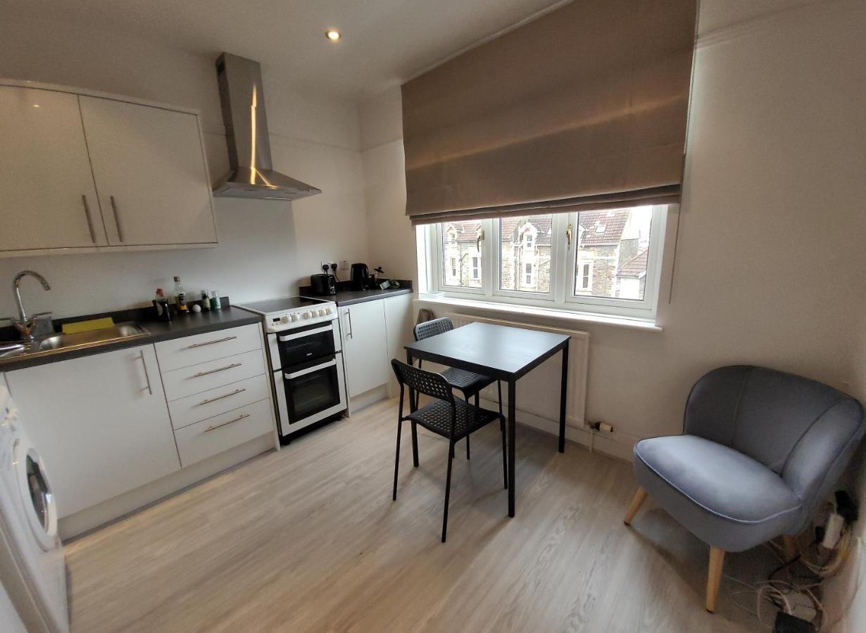 Quiet Terraced House Homestay *