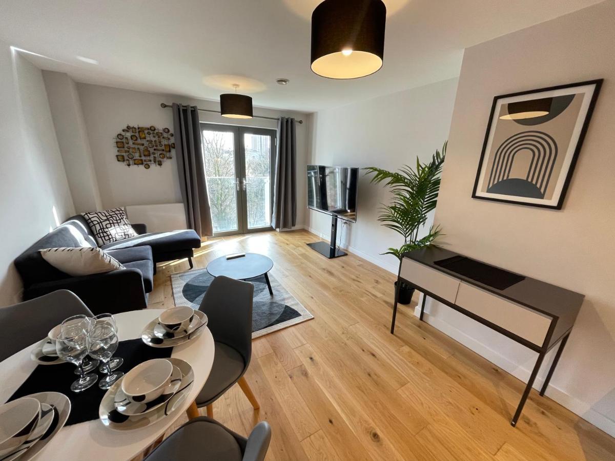 Apartment Stunning 2-bed In With Parking Bristol