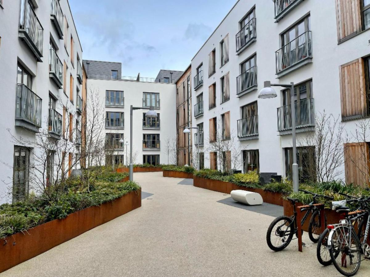 Stunning 2-bed In With Parking * Bristol