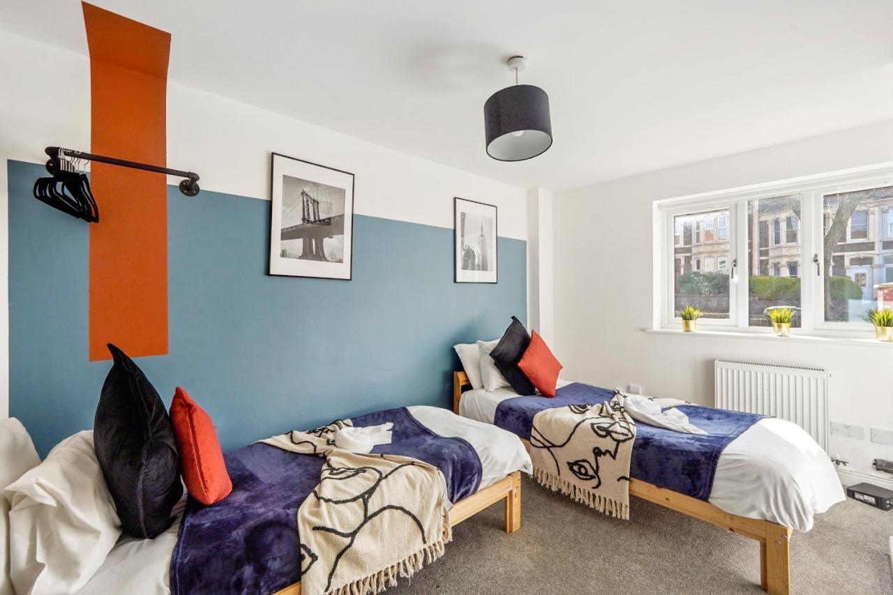 Boutique Abode - Sleeps 6-parking &garden Apartment *