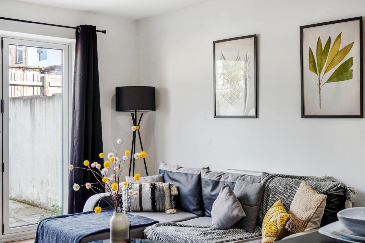 Apartment Boutique Abode - Sleeps 6-parking &garden