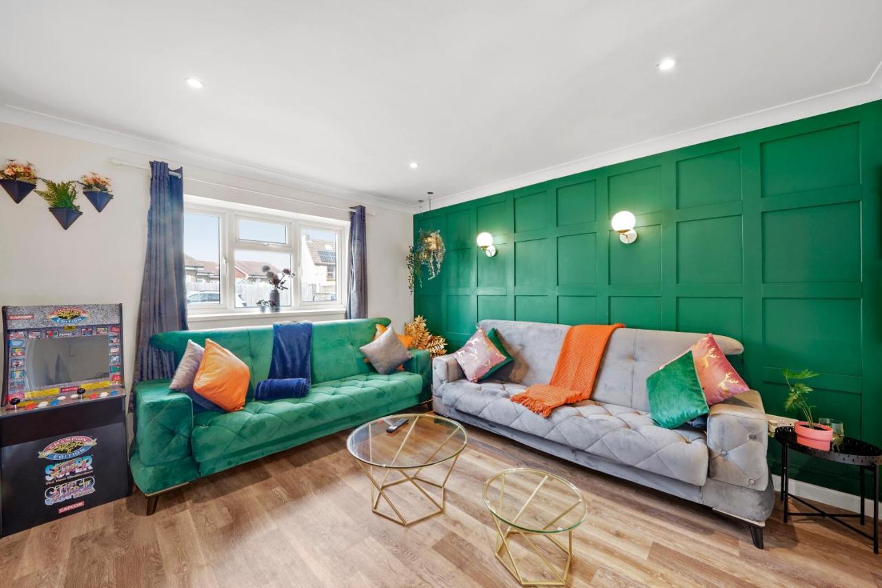 Apartment Designer House In - Hot Tub - Sleeps 10 *