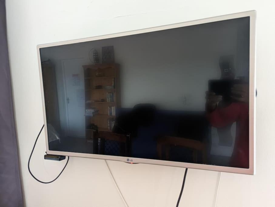 Self-catering Studio+kitchen+parking Apartment Bristol