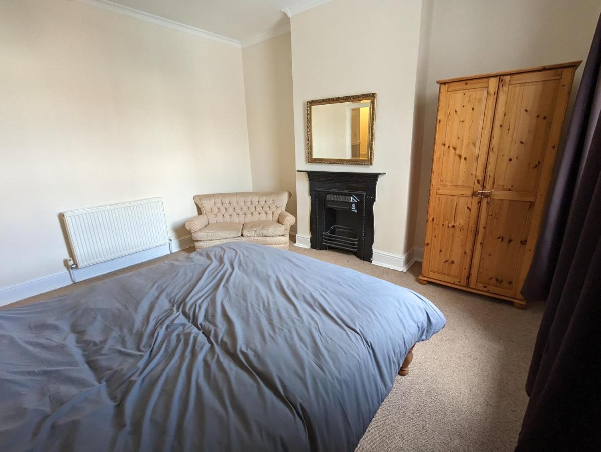 5 Bed Terraced Family + Parking Bristol