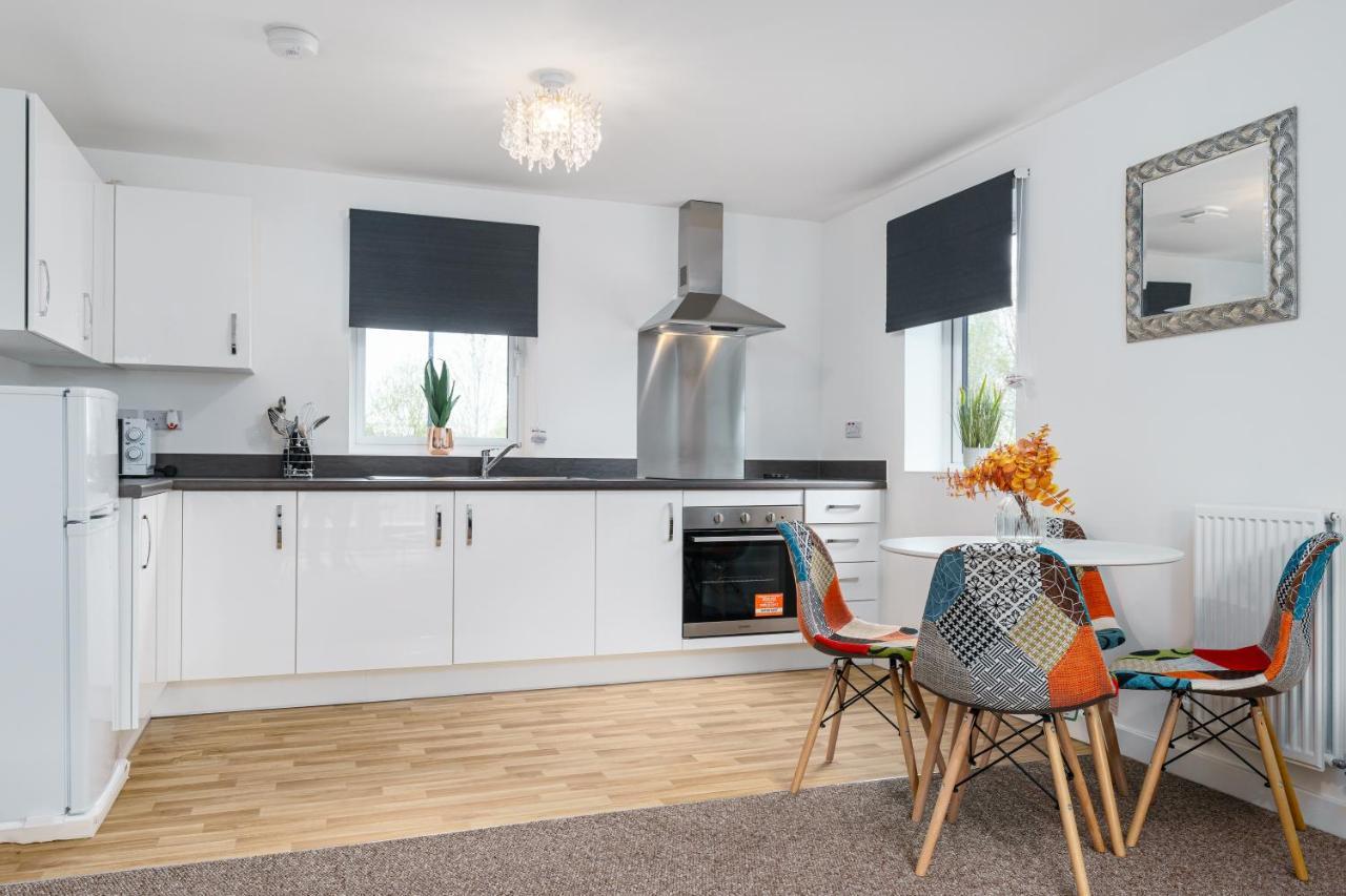 Fortified Luxury With Balcony And Free Parking * Bristol