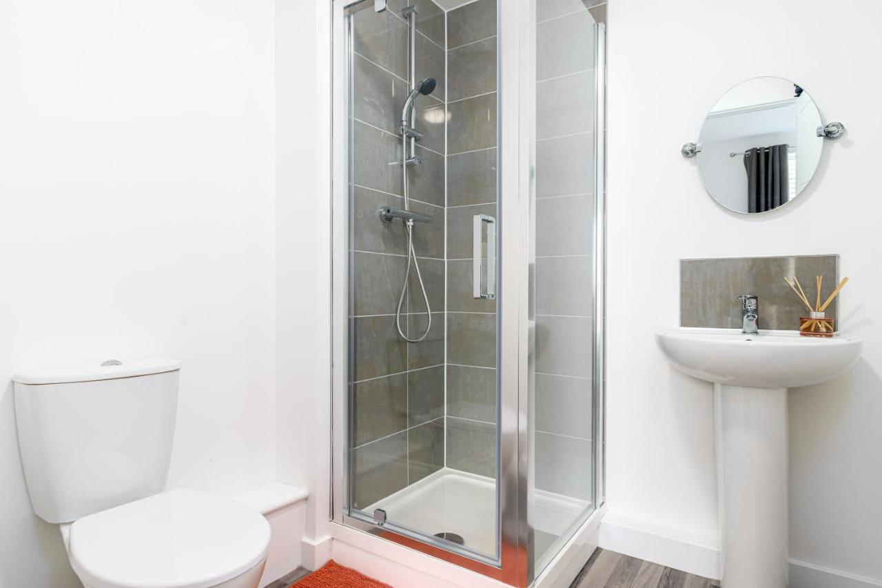 Apartment Fortified Luxury With Balcony And Free Parking *