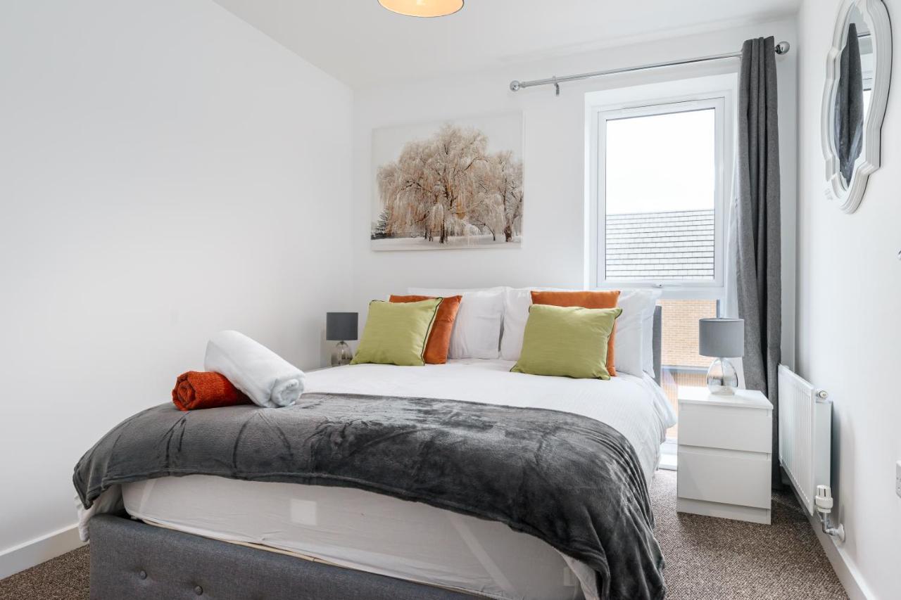 Apartment Fortified Luxury With Balcony And Free Parking
