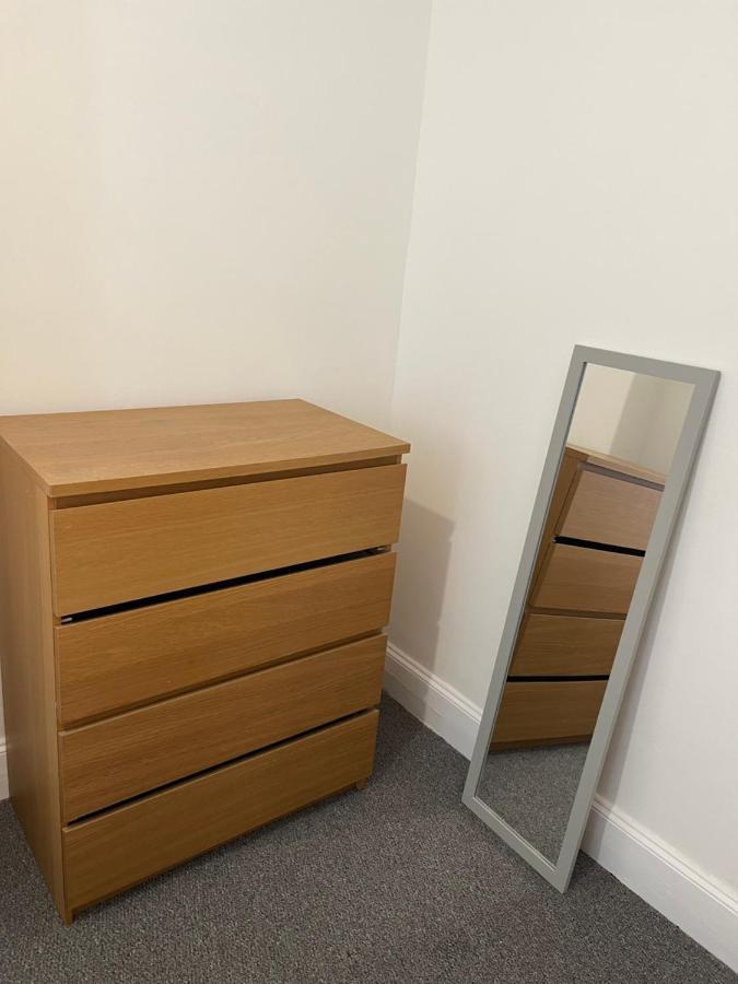 Homestay In Gloucester Road 4