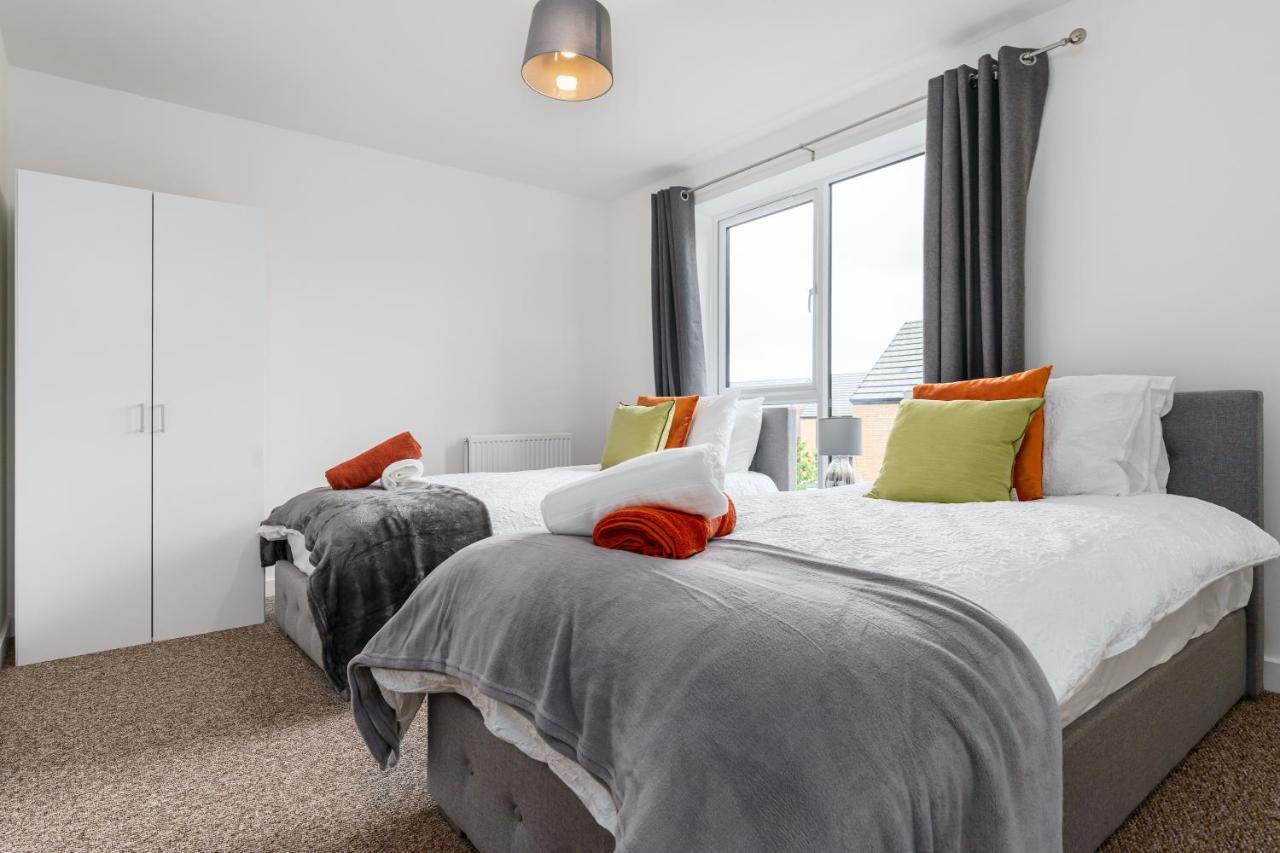Fortified Luxury With Balcony And Free Parking *