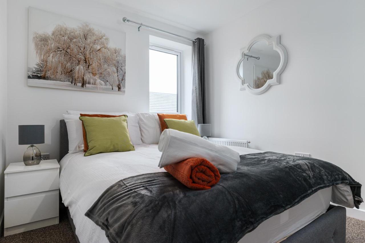 Fortified Luxury With Balcony And Free Parking * Bristol