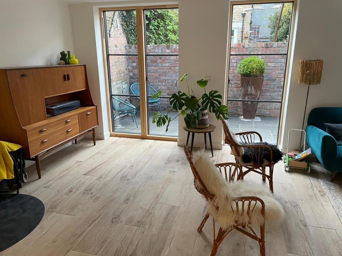 Holiday home Ideal Getaway - 3 Bed Harbourside