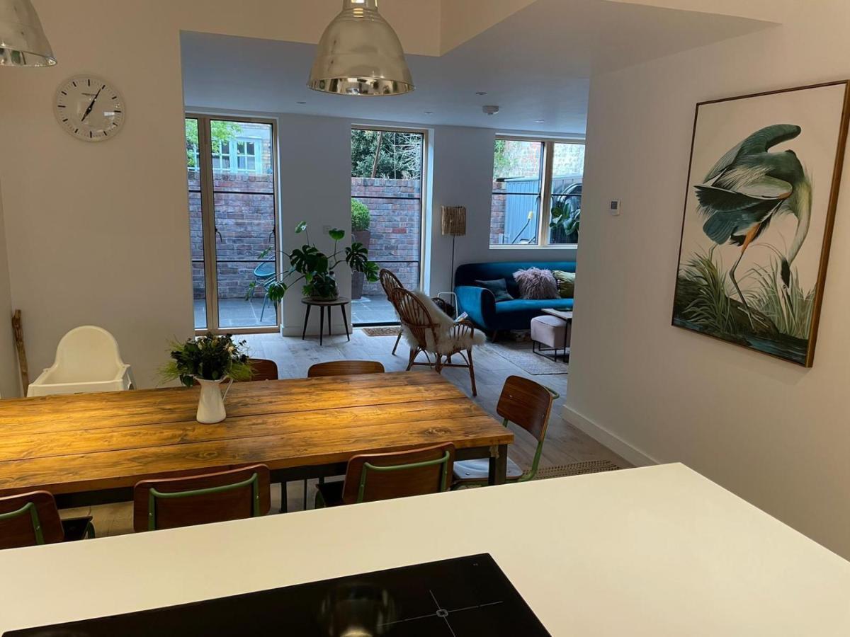 Holiday home Ideal Getaway - 3 Bed Harbourside Bristol