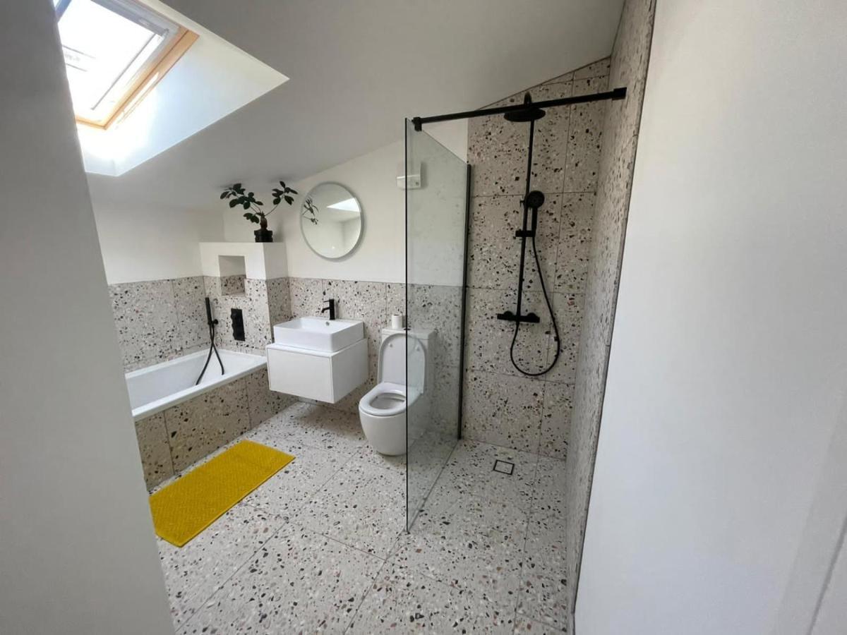 Ideal Getaway - 3 Bed Harbourside Bristol