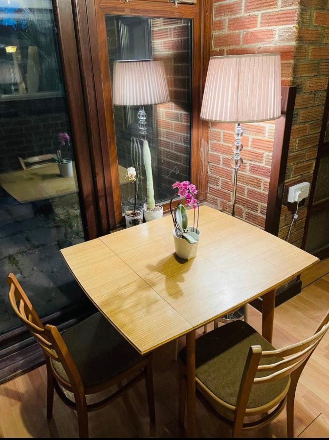 Mia Property 2 * Bristol