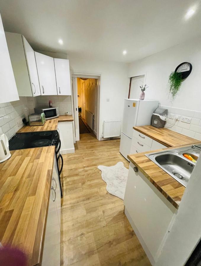 Guest house Mia Property 2 Bristol