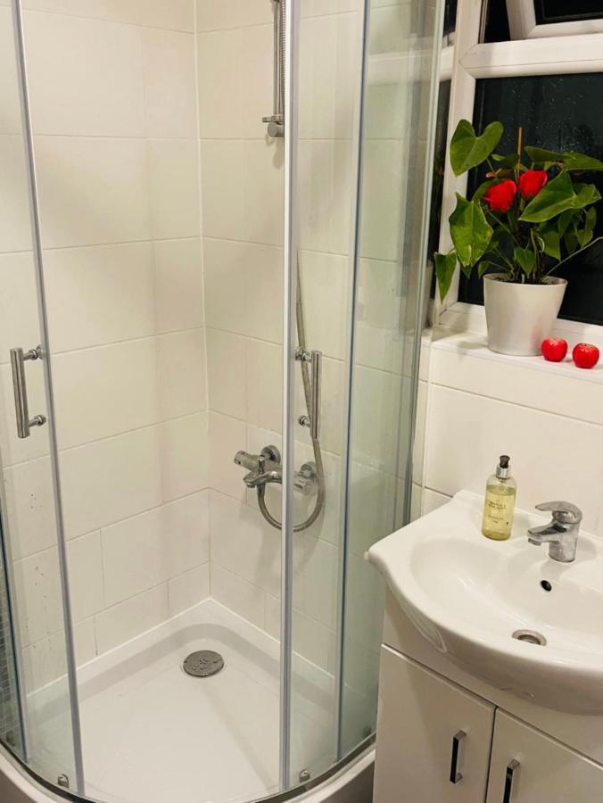 Mia Property 2 * Bristol