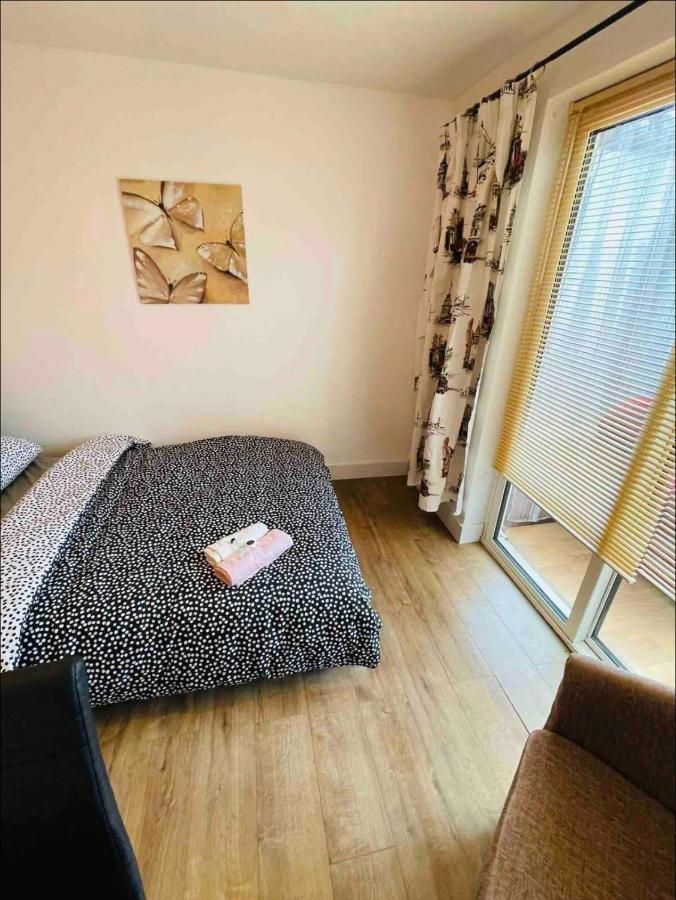 Mia Property 2 *