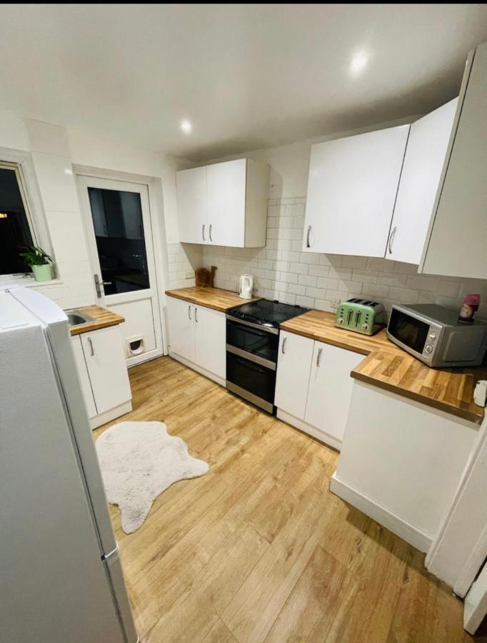 Mia Property 2 * Bristol