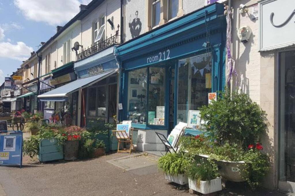 Trendy, Urban Open Plan Bristol