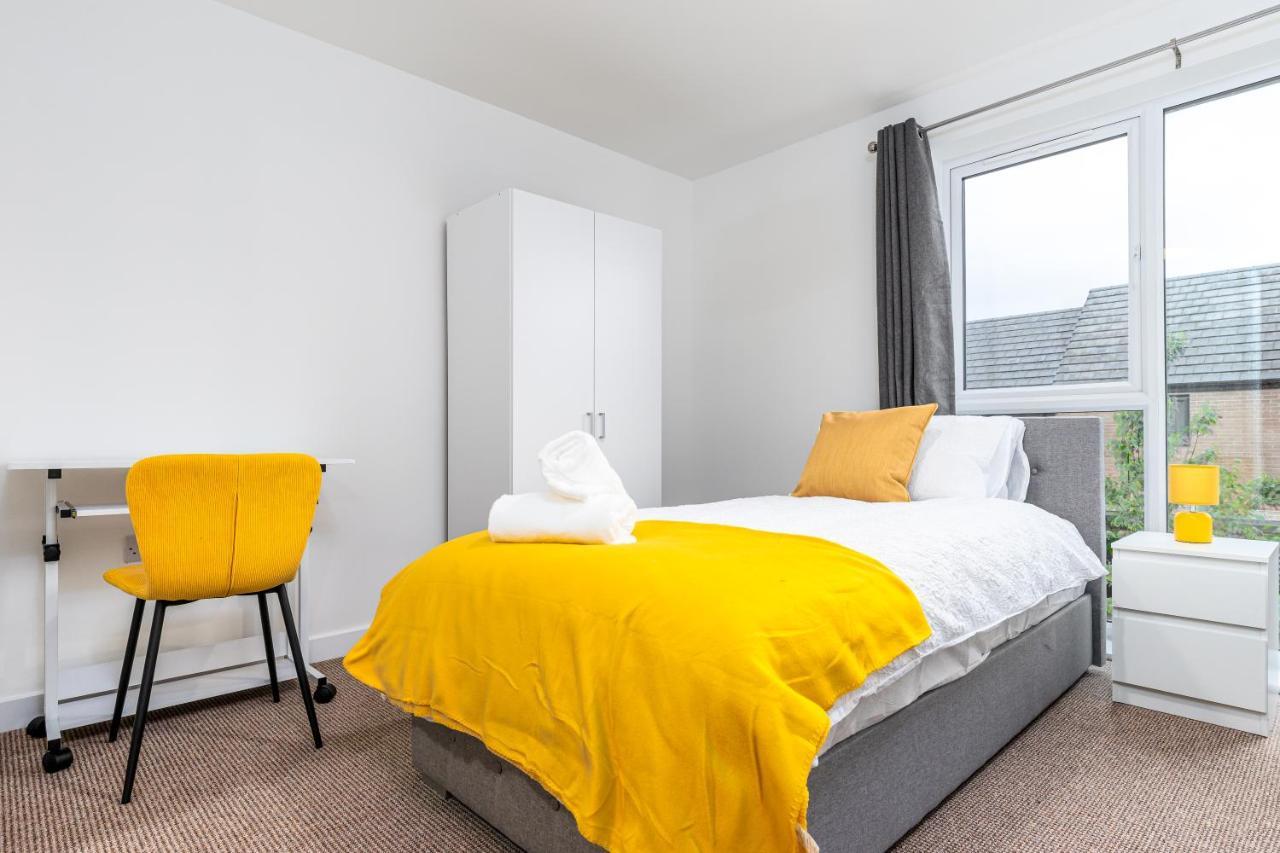 Apartment Fortified Luxury With Balcony And Free Parking