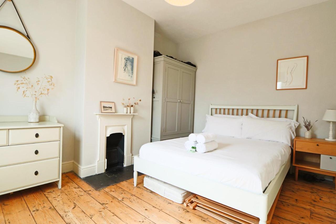 Dunford Road 2 Bedroom House Apartment
