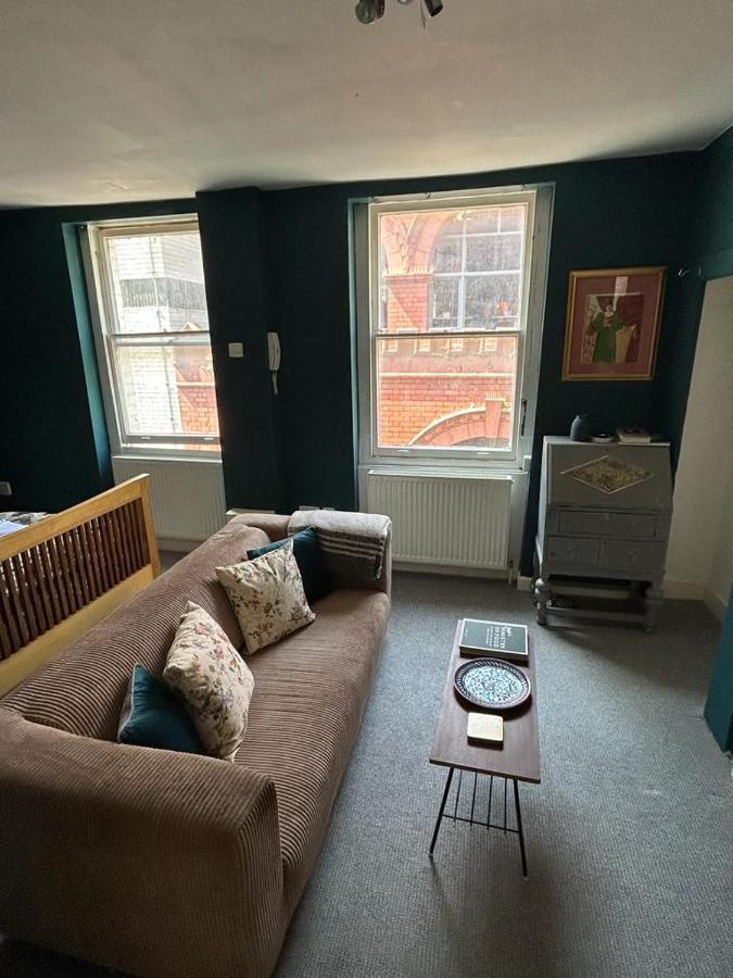 Apartment John Street 3