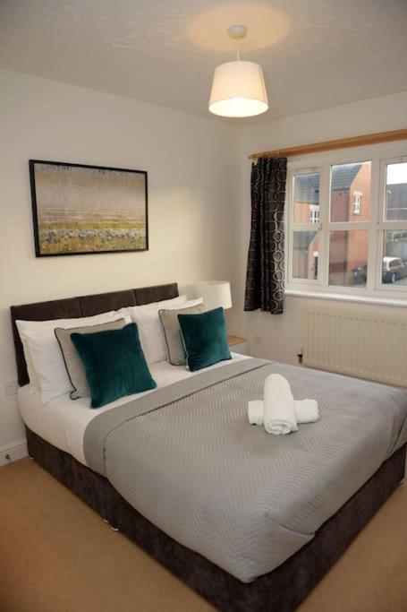 Charming 3 Bed House In Holiday home Bristol