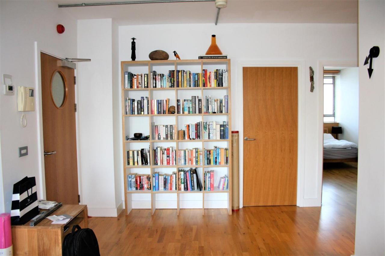 Apartment Funky Urban Two Bed Flat In The Heart Of