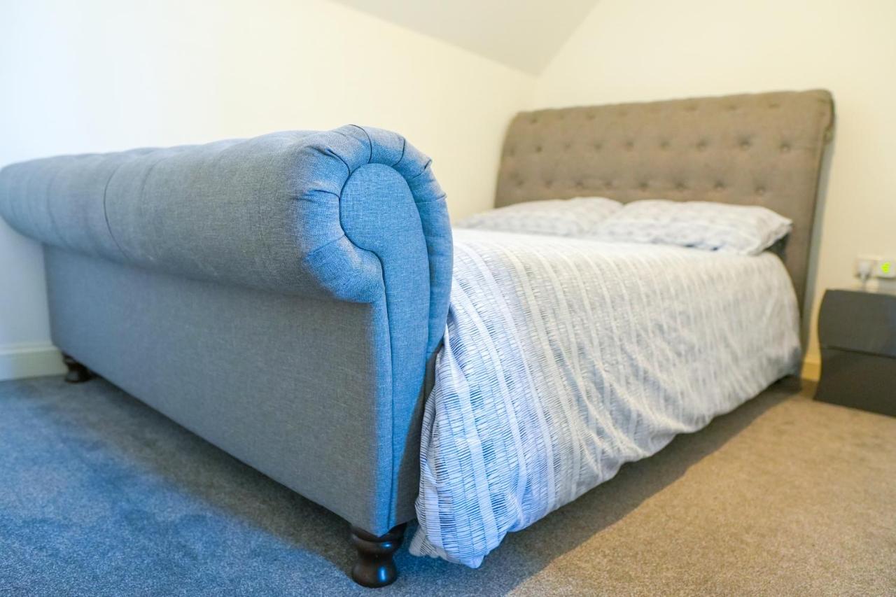 Stunning Two-bedroom At A3ree, Free Parking, Near Cribbs Causeway Mall