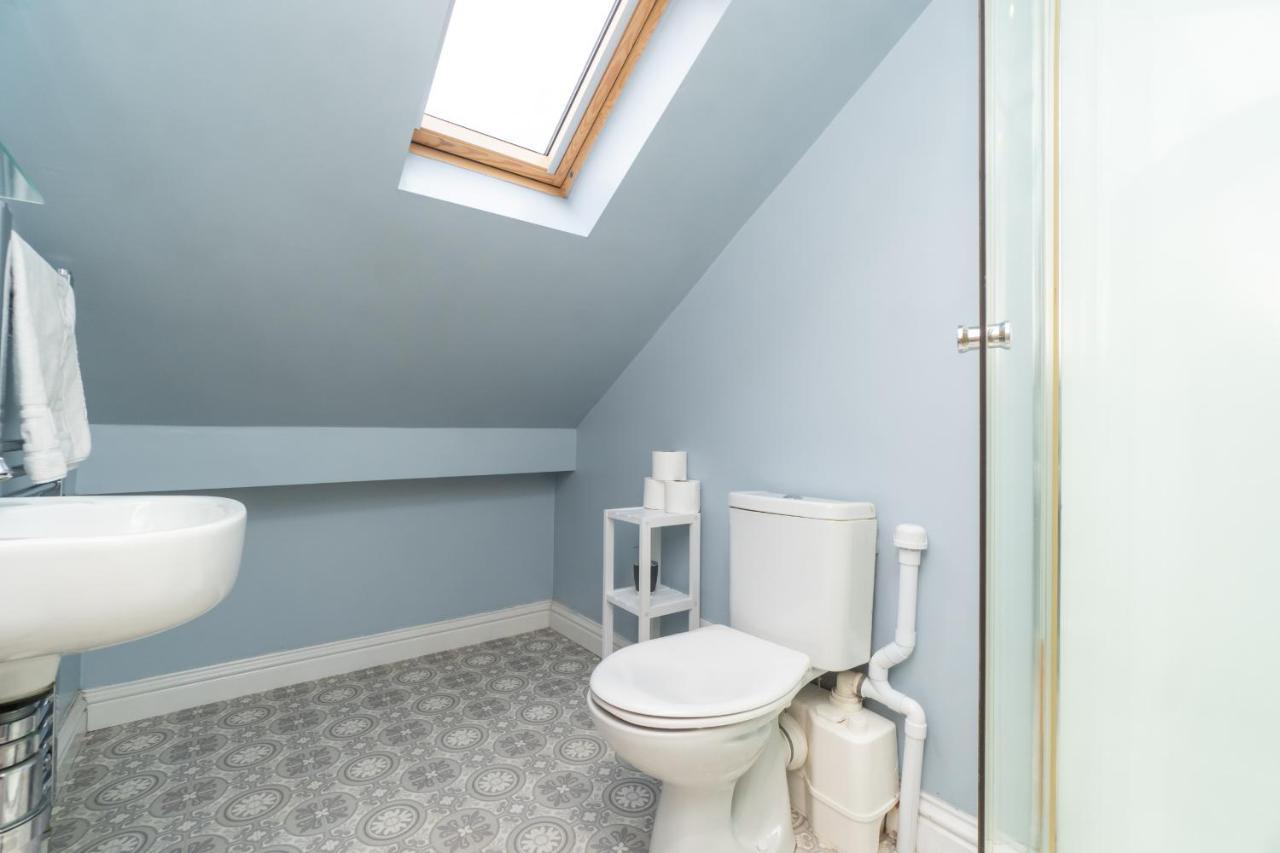 Modern Maisonette In Vibrant Bristol, Free Parking Bristol
