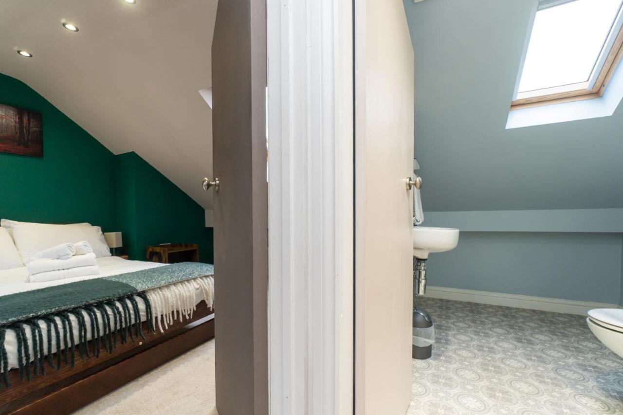 Modern Maisonette In Vibrant Bristol, Free Parking Apartment