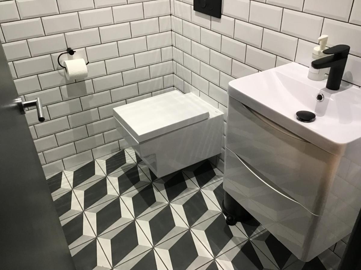 Duplex Harbourside Centre With Free Parking Bristol