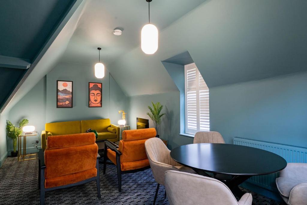 Mortimer Road Apartment Bristol