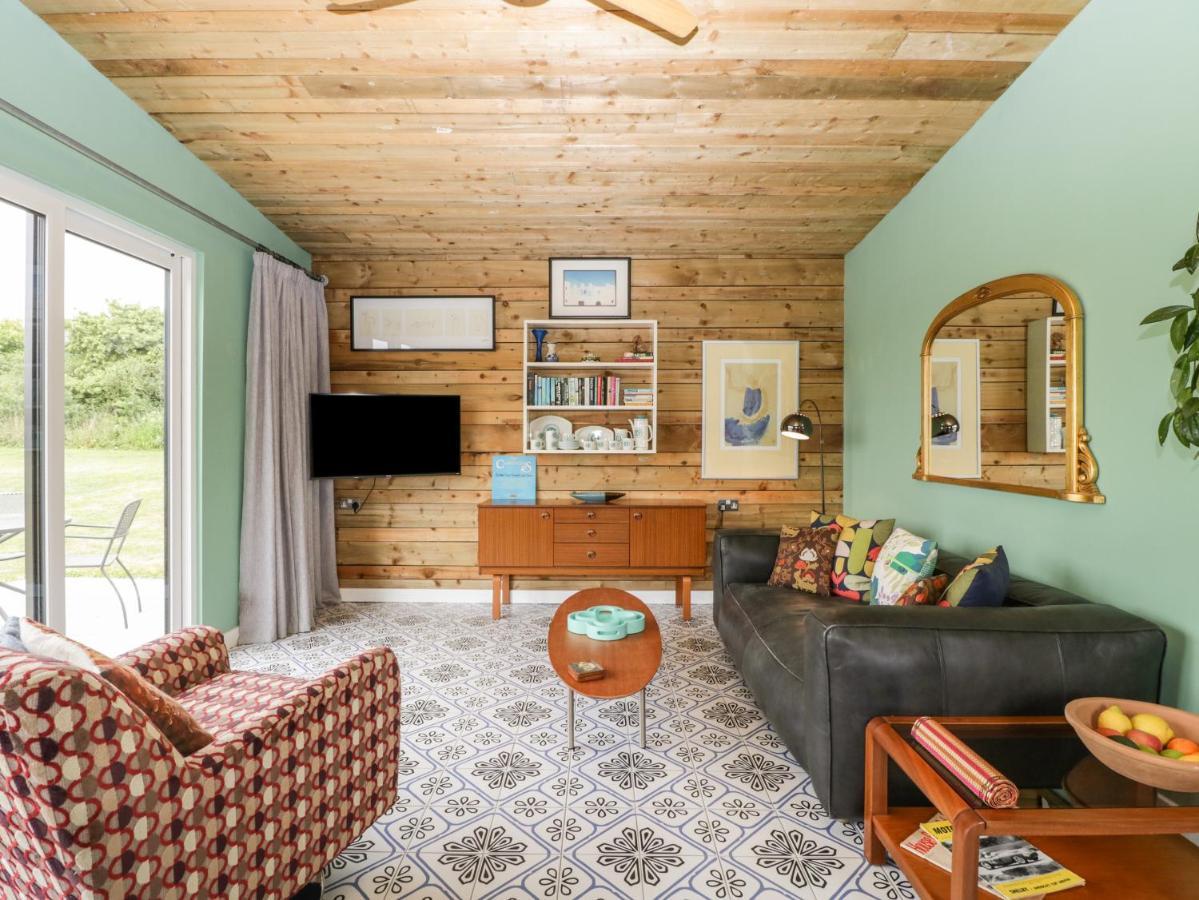 Lulu Logs Holiday home *