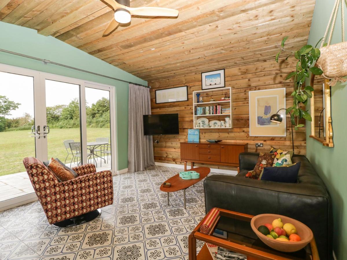 Lulu Logs Holiday home