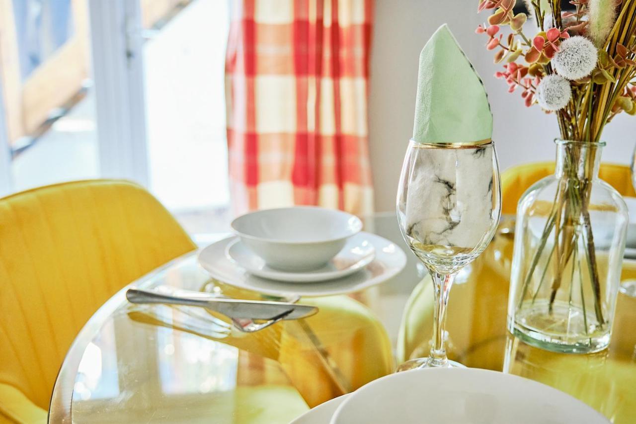 Stylish 2 Bedroom In Clifton - Garden Bristol