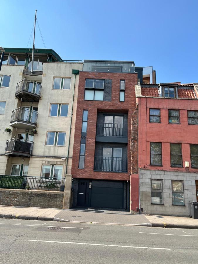 Duplex Harbourside Centre With Free Parking * Bristol