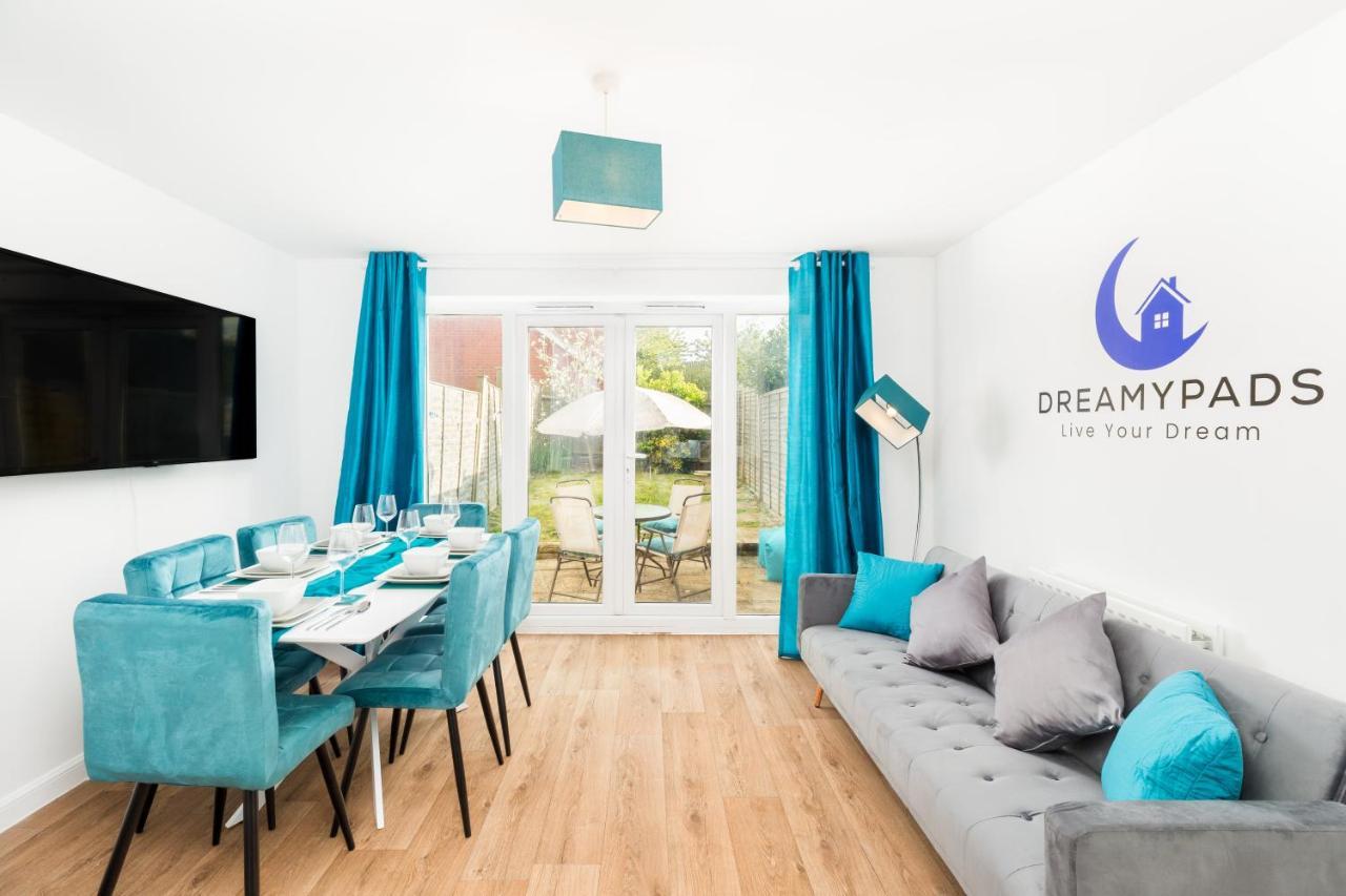 Spacious Group House For Medical Staff, Contractors & Families - Ensuites, Parking & Netflix By Dreamypads *
