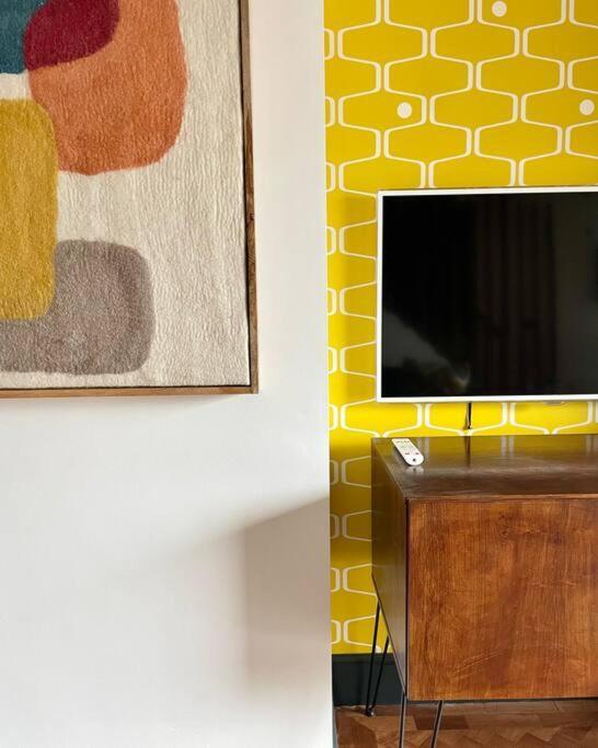 Duplex Harbourside Centre Apartment Bristol