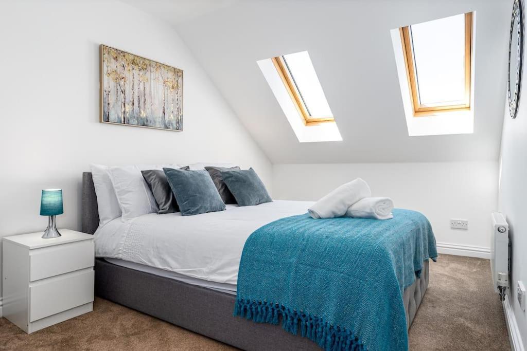 Fortified 4 Bedroom Holly Holiday home