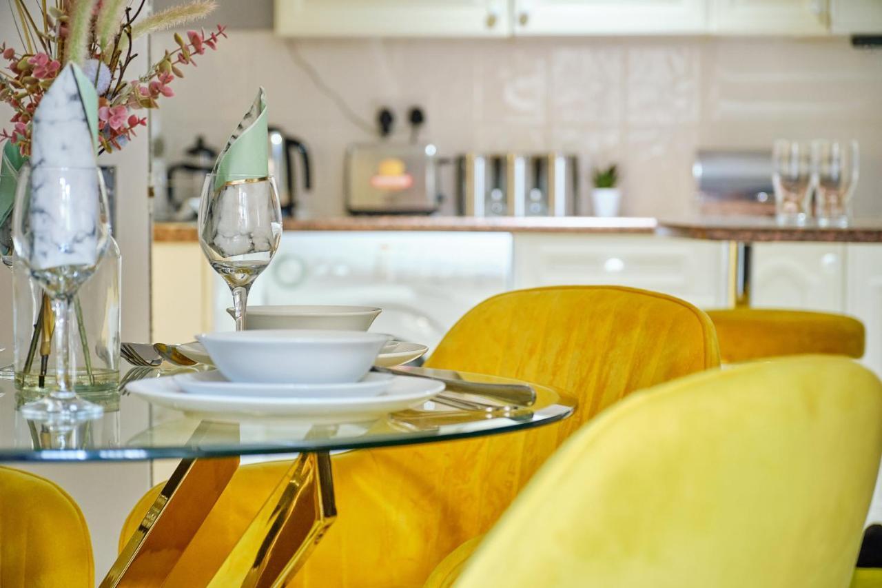 Stylish 2 Bedroom In Clifton - Garden * Bristol