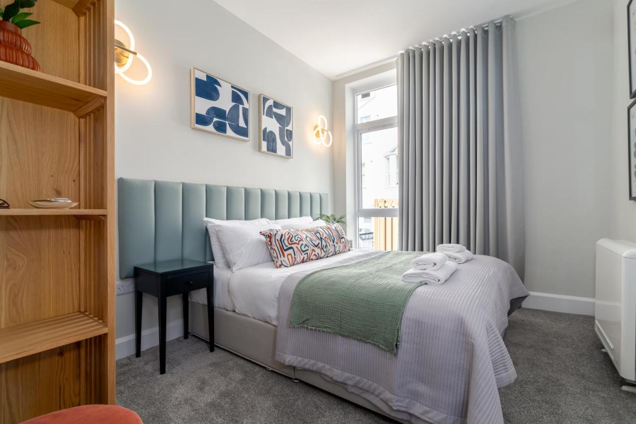 Apartment 60 Queens Road *