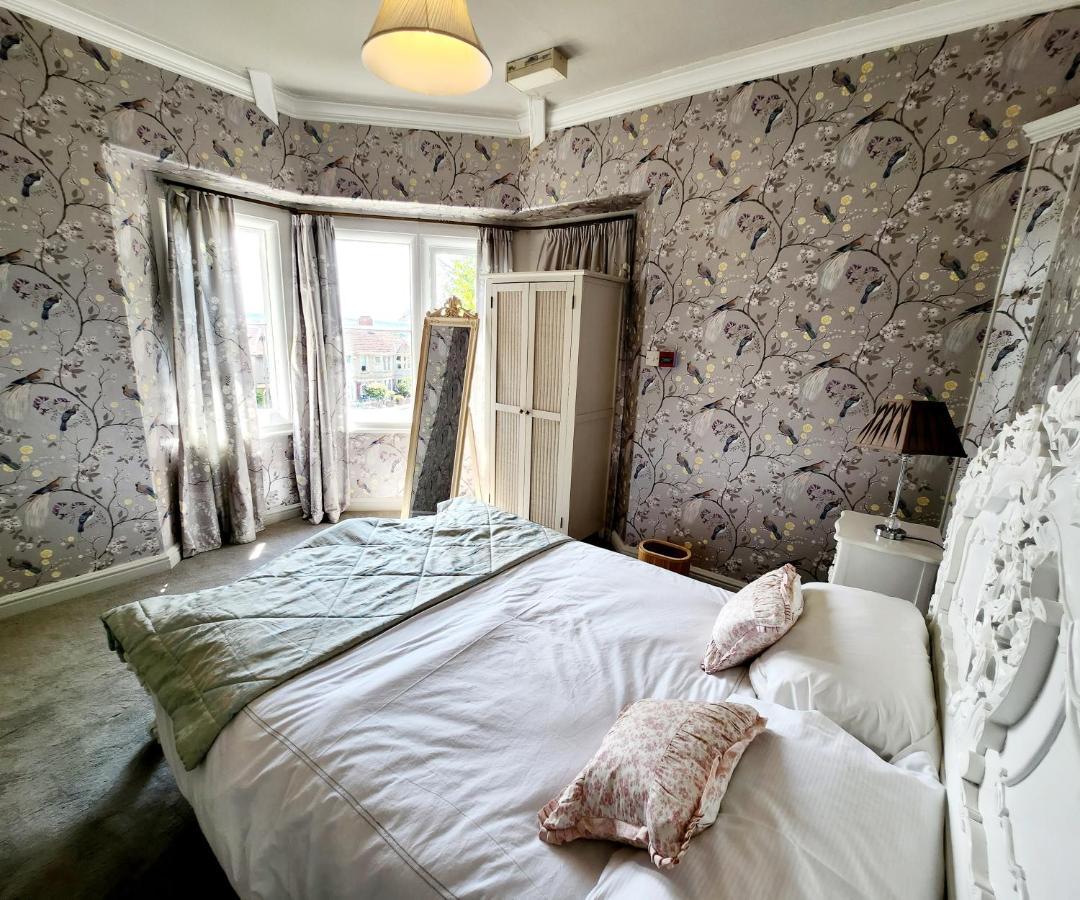 The Gothic Mansion * Bristol