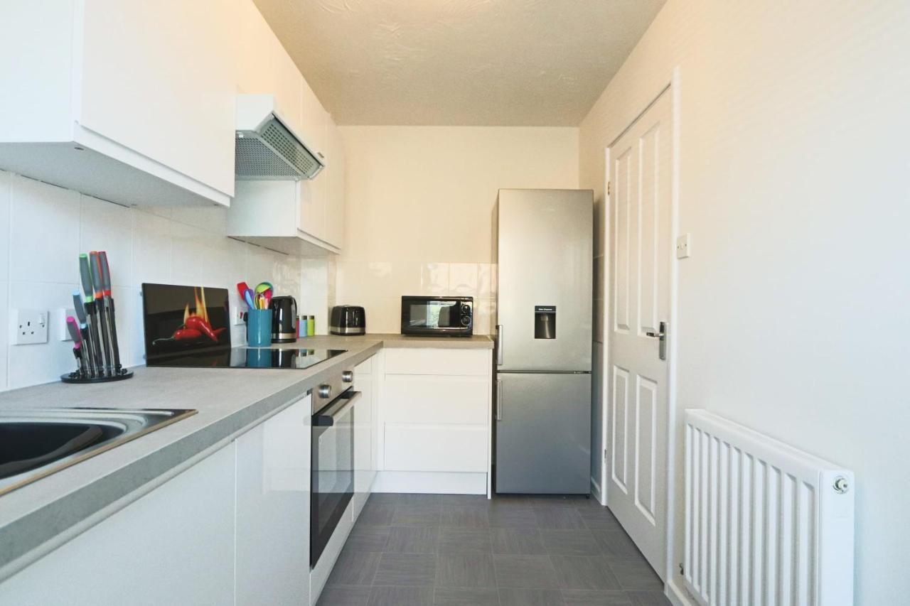 Holiday home 2 Bedroom House In Bradley Stoke- Hopewell *