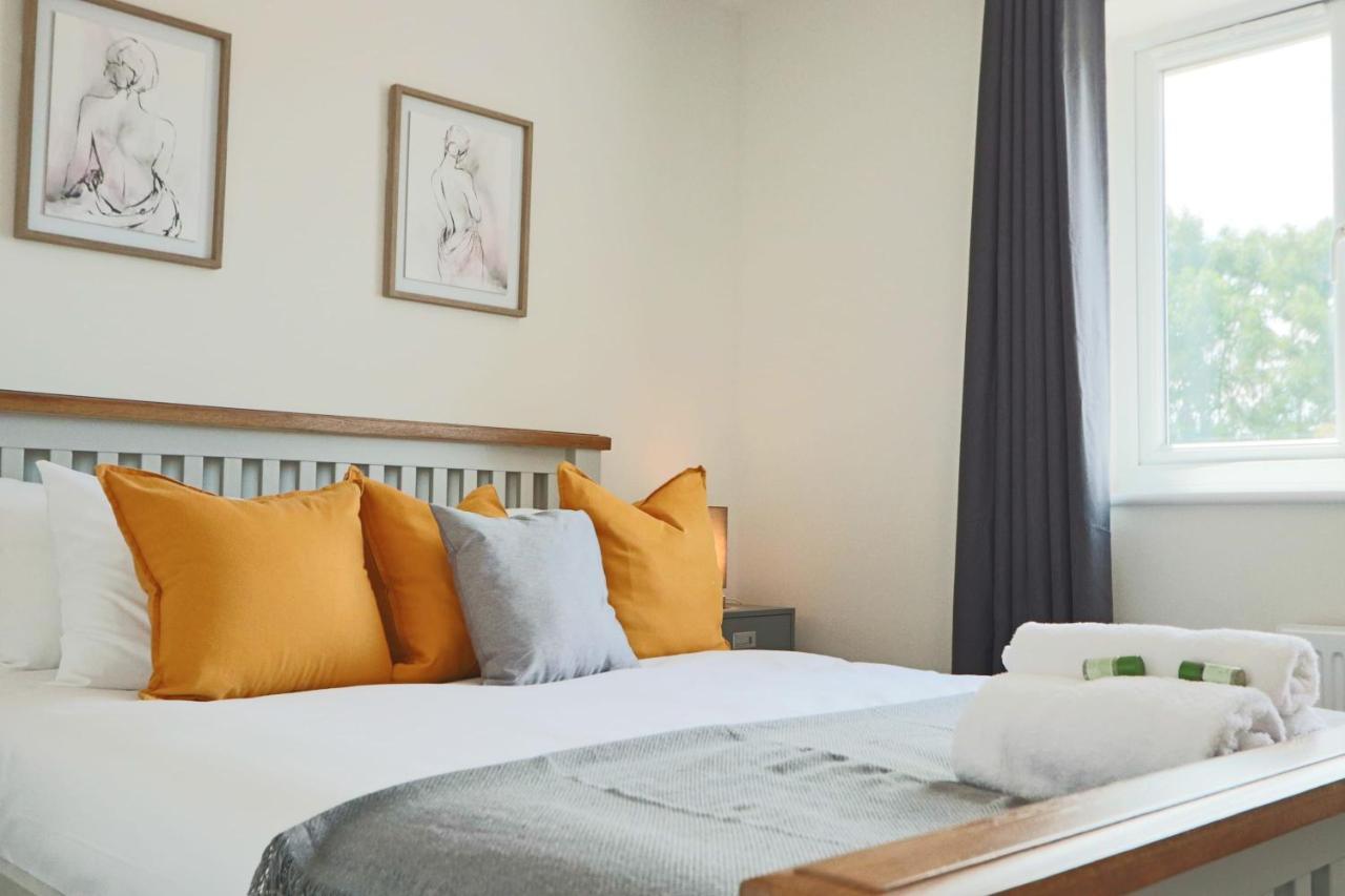Holiday home 2 Bedroom House In Bradley Stoke- Hopewell