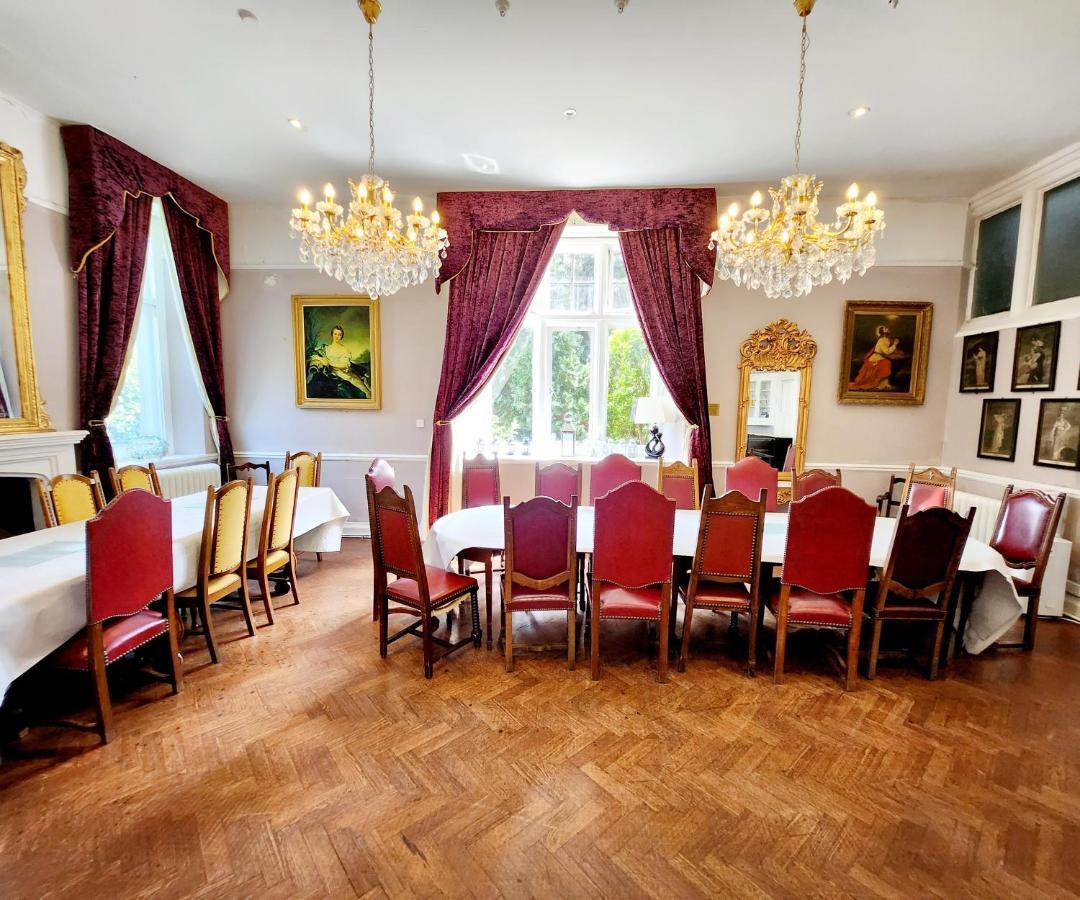 The Gothic Mansion Guest house *