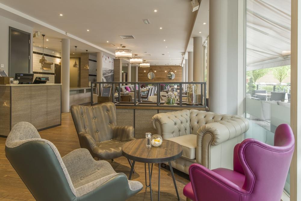 Hilton Garden Centre 4*