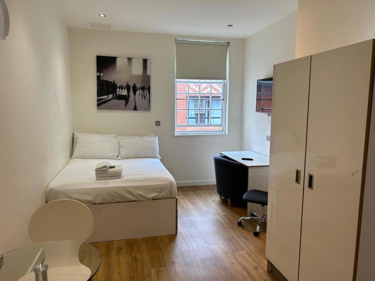 Harford House 11- Hopewell Apartment Bristol