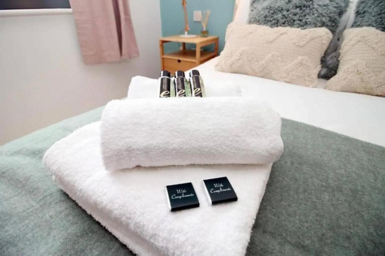 Apartment Short Stays College Green, 2 Bed Parking Bristol